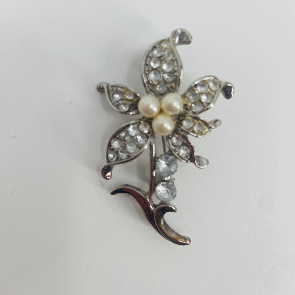 Diamond Flower brooch